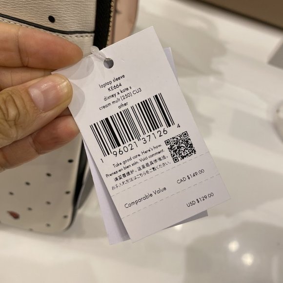 ♠️kate spade X Disney Beauty and the Beast Laptop Sleeve Cream NWT KE664 - Picture 3 of 4